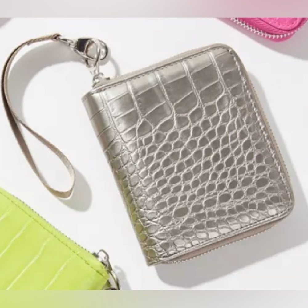 UO Croc-Embossed Wristlet Wallet NWT